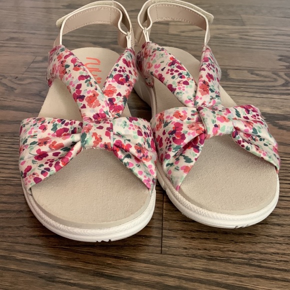 Ryka White Pink Floral Macy Women's Sandals - Picture 3 of 9